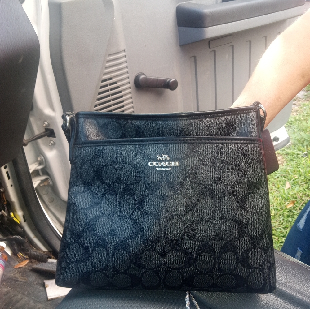 Coach shoulder bag